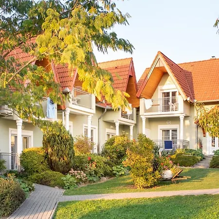 Andrea Wellness Garden Guest house 3*